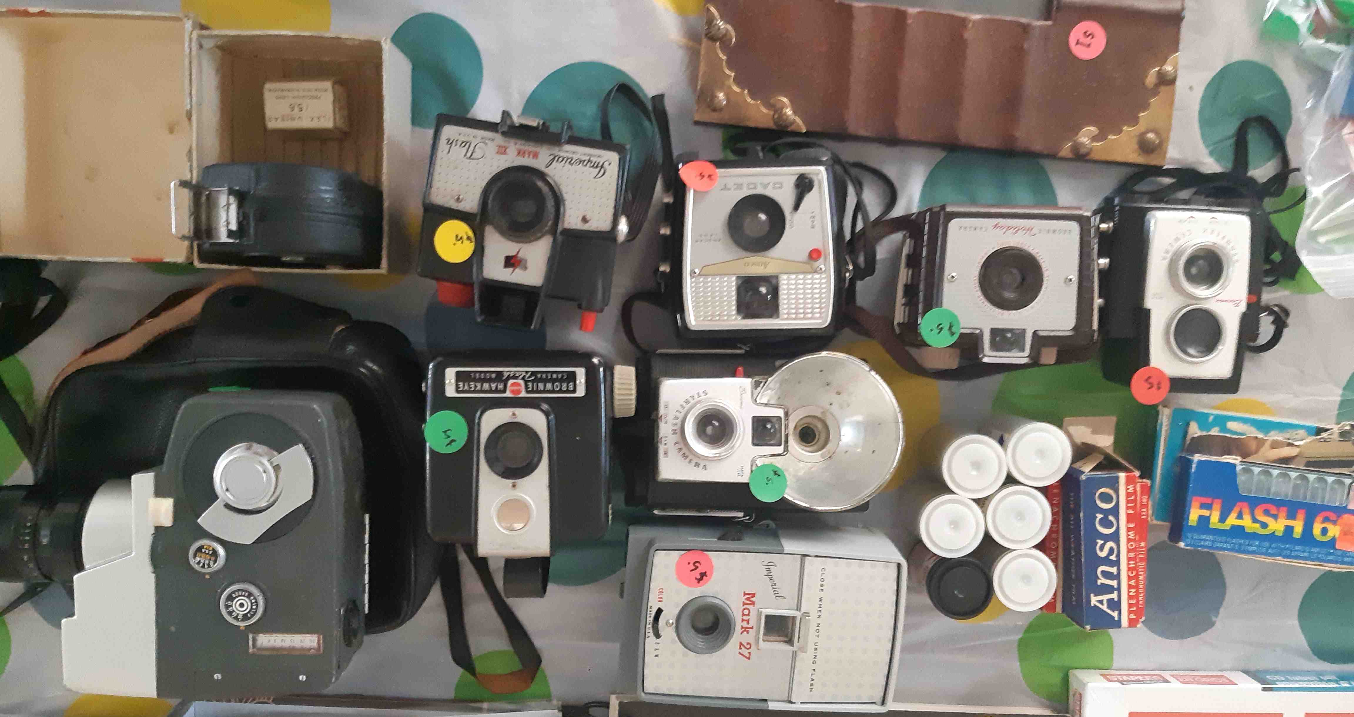 1021 Normandy Drive, Moose Jaw, SK / Moose Jaw / GarageSaleJunkie.ca