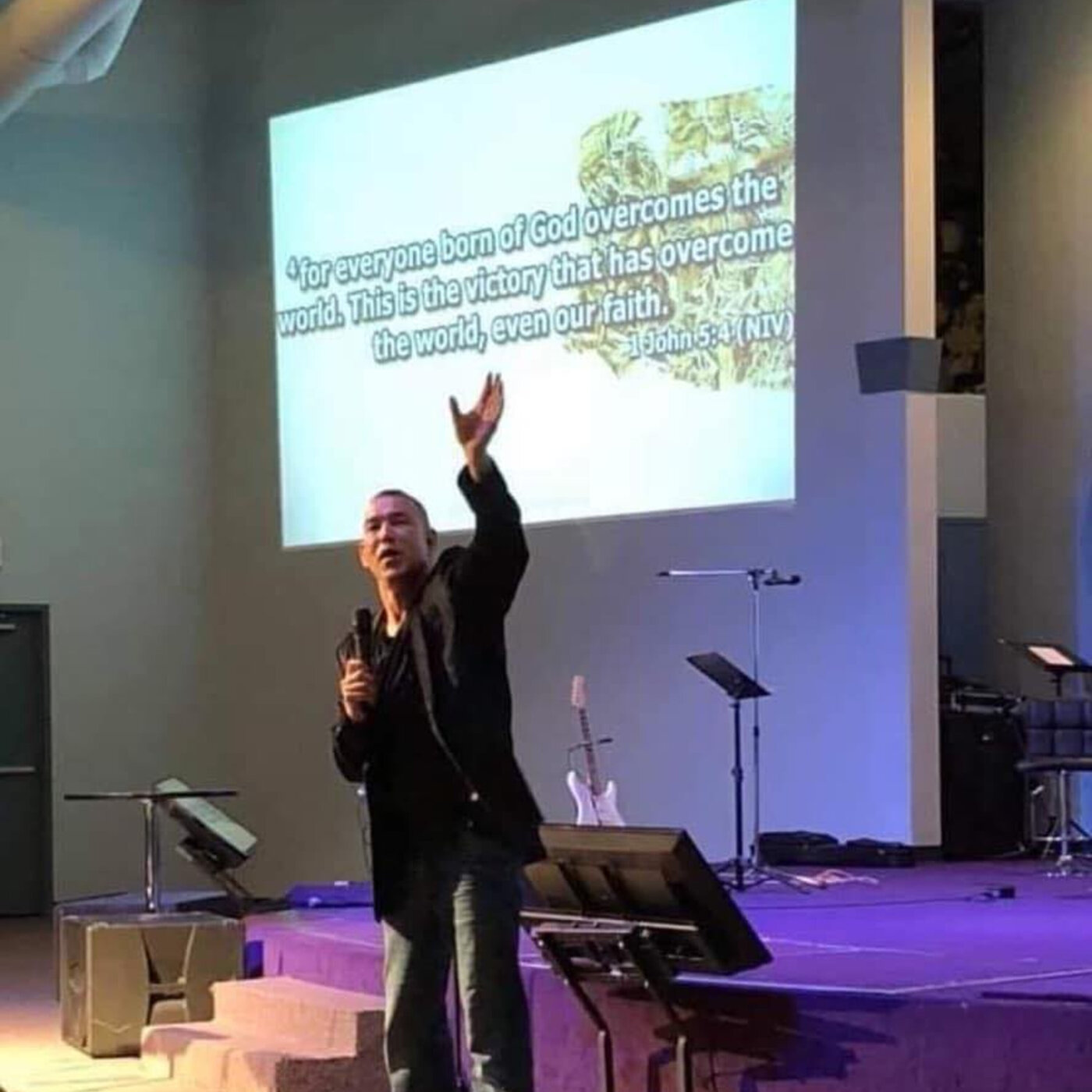 Connections with Mike Thom and Colleen Houde